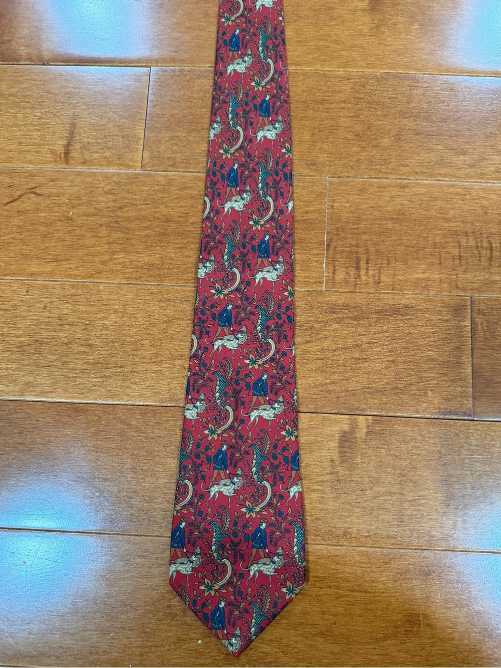 Salvatore Ferragamo Red Dogs Hounds Hunting 100% Silk Neck Tie
